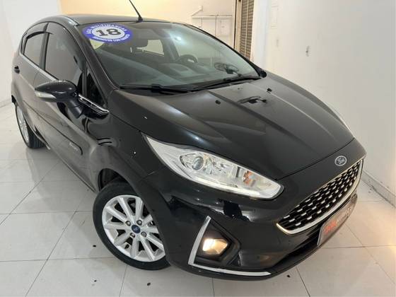 FORD FIESTA 1.6 TI-VCT FLEX TITANIUM PLUS POWERSHIFT FORD FIESTA 1.6 TI-VCT FLEX TITANIUM PLUS POWERSHIFT